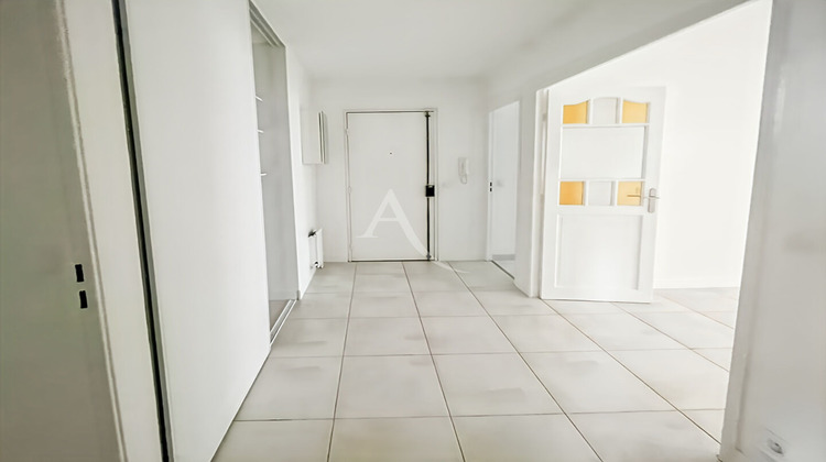 Ma-Cabane - Location Appartement CRETEIL, 74 m²