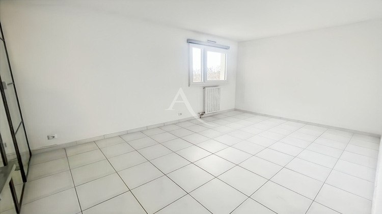 Ma-Cabane - Location Appartement CRETEIL, 74 m²