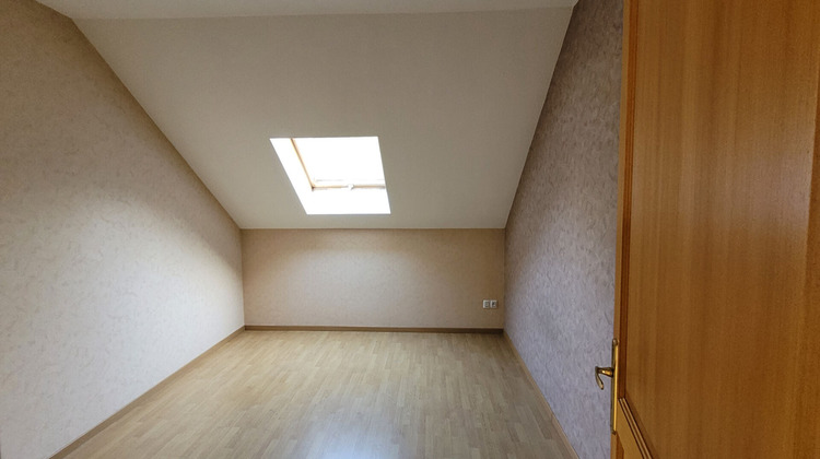 Ma-Cabane - Location Appartement CREUTZWALD, 70 m²