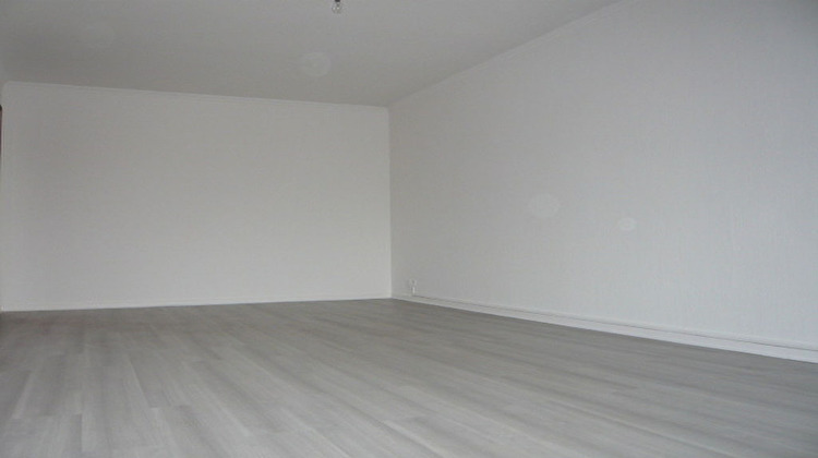 Ma-Cabane - Location Appartement CREUTZWALD, 74 m²