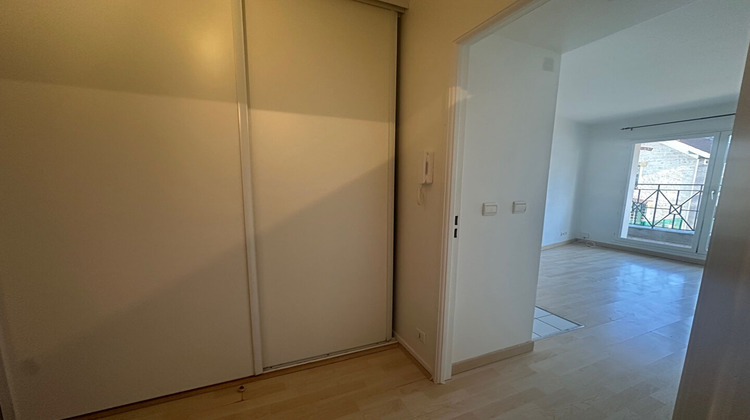 Ma-Cabane - Location Appartement CROISSY-SUR-SEINE, 23 m²