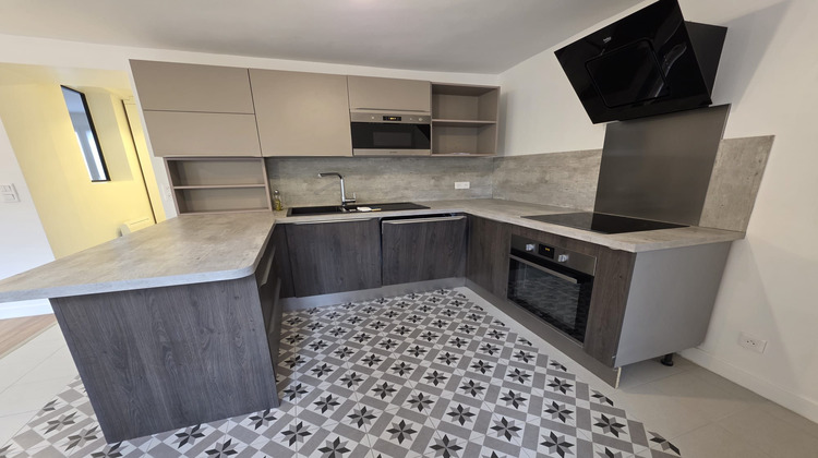 Ma-Cabane - Location Appartement CROISSY-SUR-SEINE, 89 m²