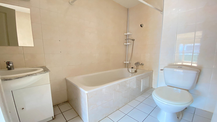 Ma-Cabane - Location Appartement CROIX, 58 m²