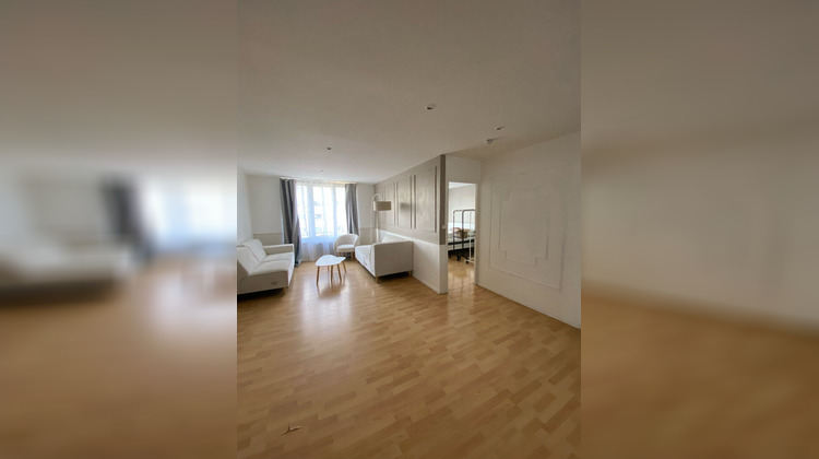 Ma-Cabane - Location Appartement CROIX, 62 m²