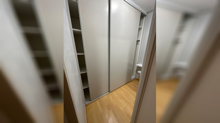 Ma-Cabane - Location Appartement CROIX, 42 m²