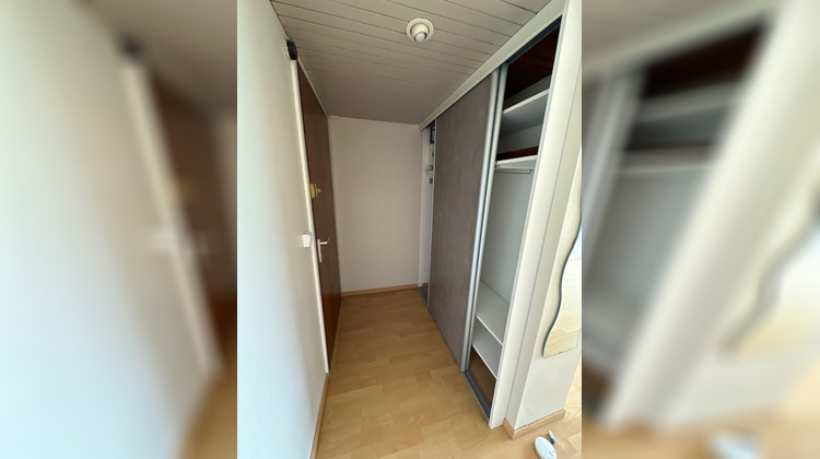 Ma-Cabane - Location Appartement CROIX, 42 m²