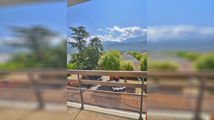 Ma-Cabane - Location Appartement CROLLES, 60 m²