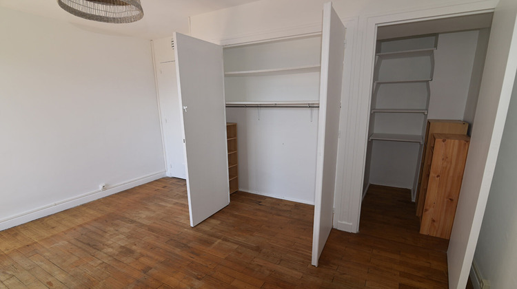 Ma-Cabane - Location Appartement CROLLES, 60 m²