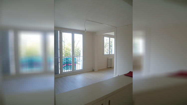 Ma-Cabane - Location Appartement CROSNE, 63 m²