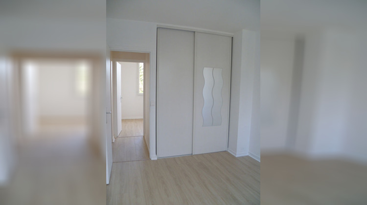 Ma-Cabane - Location Appartement CROSNE, 63 m²