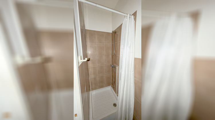 Ma-Cabane - Location Appartement CROSNE, 20 m²