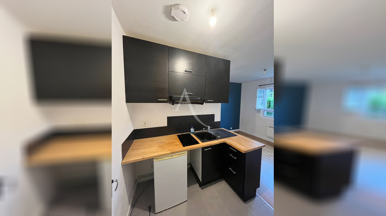 Ma-Cabane - Location Appartement CROSNE, 17 m²
