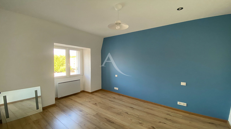 Ma-Cabane - Location Appartement CROSNE, 25 m²
