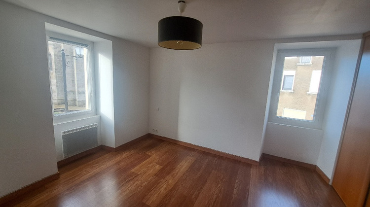 Ma-Cabane - Location Appartement CROSSAC, 69 m²