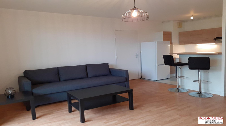 Ma-Cabane - Location Appartement CROUTELLE, 45 m²
