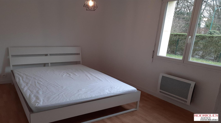 Ma-Cabane - Location Appartement CROUTELLE, 45 m²