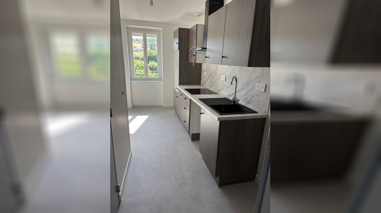 Ma-Cabane - Location Appartement Cublize, 40 m²
