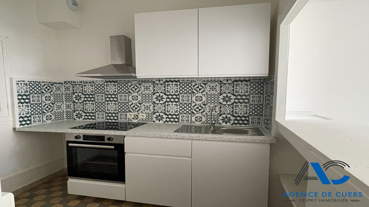 Ma-Cabane - Location Appartement CUERS, 45 m²