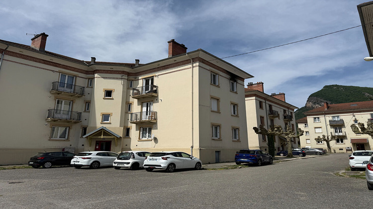 Ma-Cabane - Location Appartement CULOZ, 60 m²