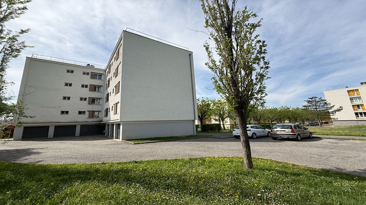 Ma-Cabane - Location Appartement CULOZ, 73 m²