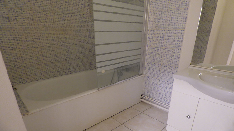 Ma-Cabane - Location Appartement CURCIAT-DONGALON, 78 m²