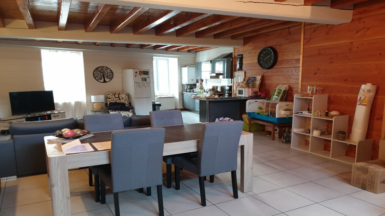 Ma-Cabane - Location Appartement Cusset, 104 m²