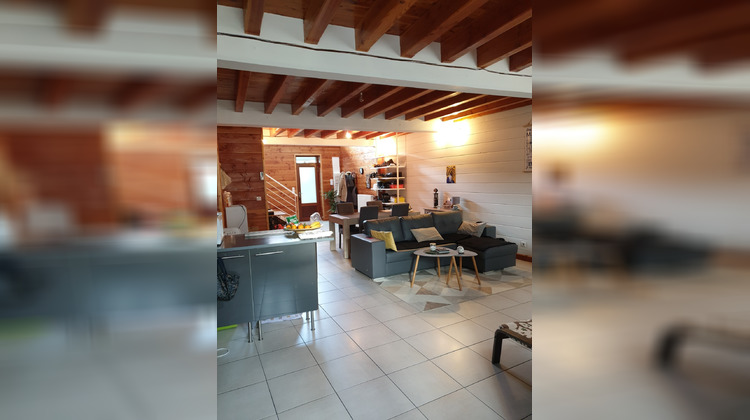 Ma-Cabane - Location Appartement Cusset, 104 m²