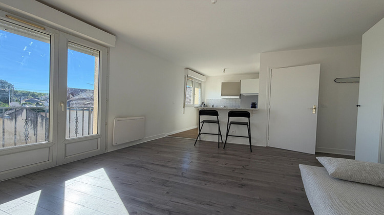 Ma-Cabane - Location Appartement DAMMARIE-LES-LYS, 22 m²