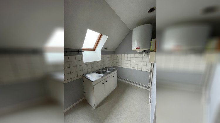 Ma-Cabane - Location Appartement DAMPIERRE-SUR-SALON, 27 m²