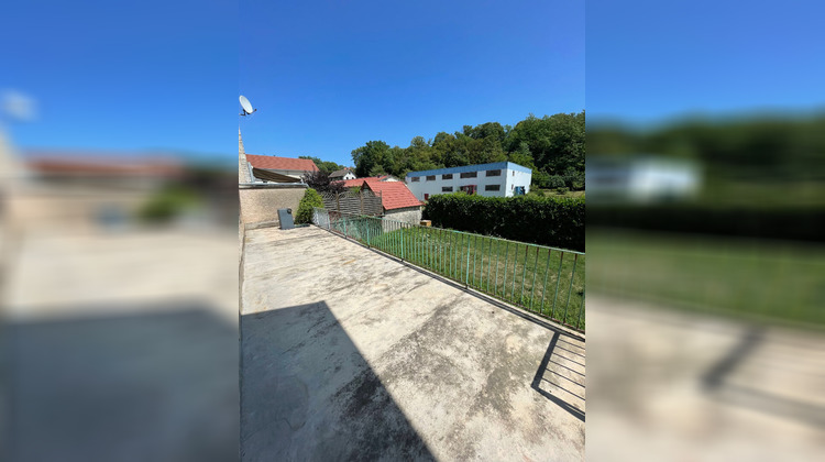 Ma-Cabane - Location Appartement DAMPIERRE-SUR-SALON, 77 m²