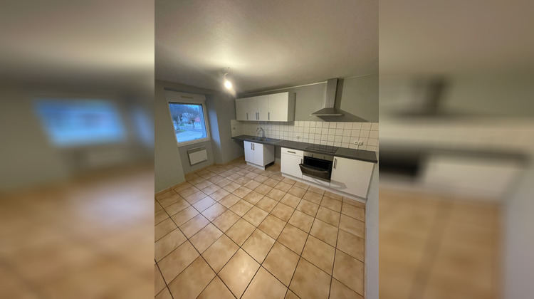 Ma-Cabane - Location Appartement DAMPIERRE-SUR-SALON, 80 m²