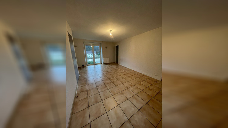 Ma-Cabane - Location Appartement DAMPIERRE-SUR-SALON, 80 m²