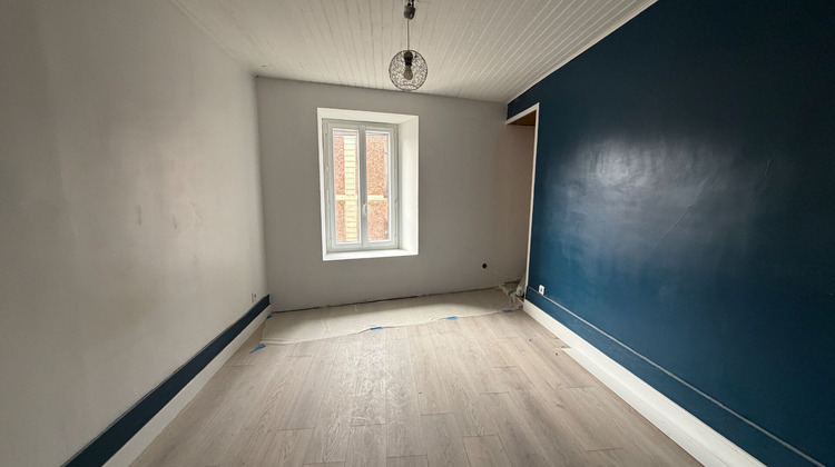 Ma-Cabane - Location Appartement DANNEMOIS, 106 m²