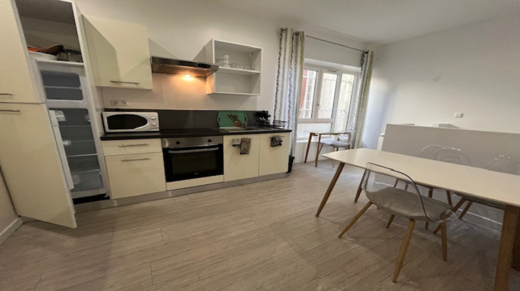 Ma-Cabane - Location Appartement DARDILLY, 35 m²