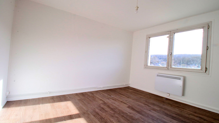 Ma-Cabane - Location Appartement DARNETAL, 63 m²