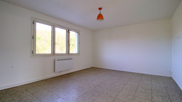 Ma-Cabane - Location Appartement DARNETAL, 63 m²