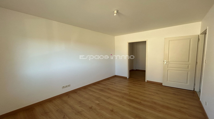 Ma-Cabane - Location Appartement DARNETAL, 95 m²