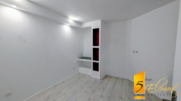 Ma-Cabane - Location Appartement Décines-Charpieu, 30 m²
