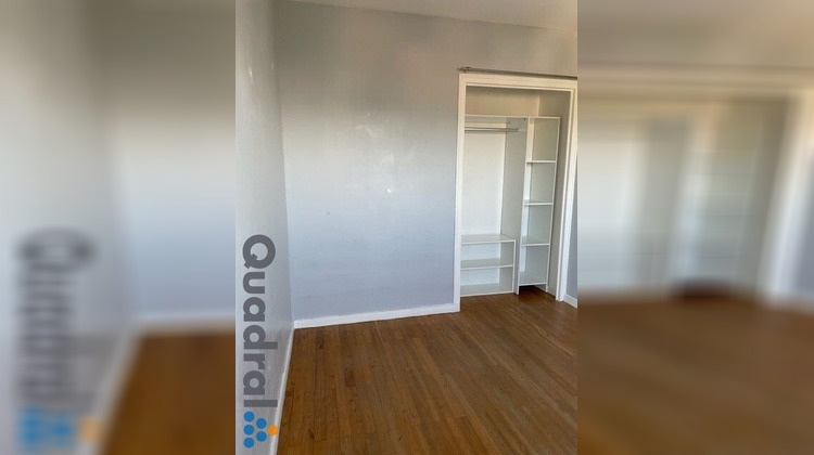 Ma-Cabane - Location Appartement DECINES-CHARPIEU, 66 m²