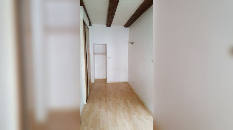 Ma-Cabane - Location Appartement Delle, 44 m²