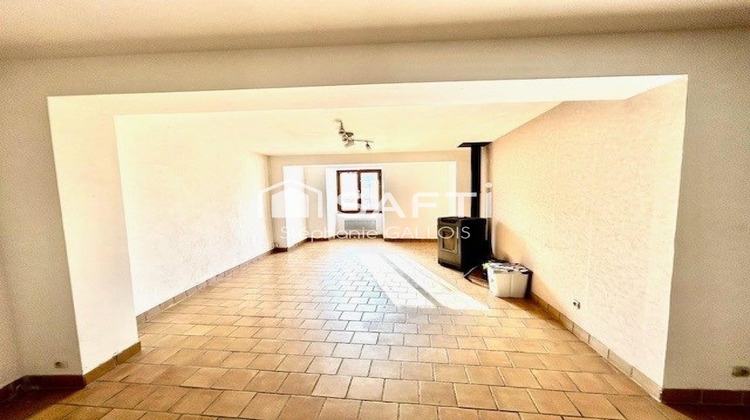 Ma-Cabane - Location Appartement Delle, 90 m²