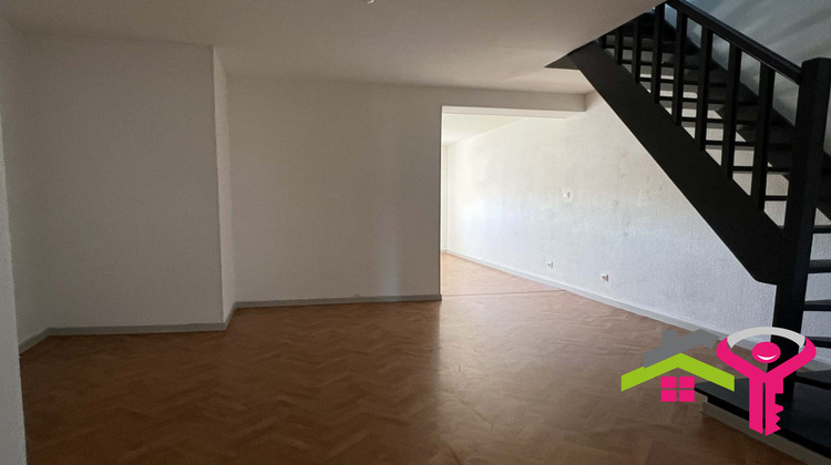 Ma-Cabane - Location Appartement Denain, 71 m²