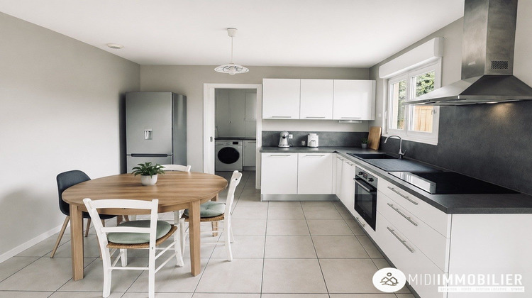 Ma-Cabane - Location Appartement Dénat, 62 m²