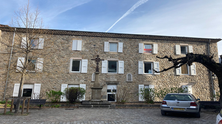 Ma-Cabane - Location Appartement DESAIGNES, 31 m²