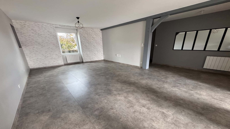 Ma-Cabane - Location Appartement Désertines, 92 m²