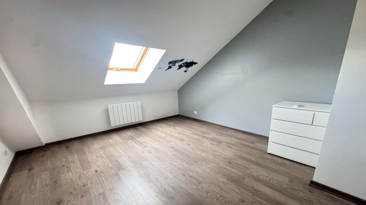 Ma-Cabane - Location Appartement Désertines, 92 m²