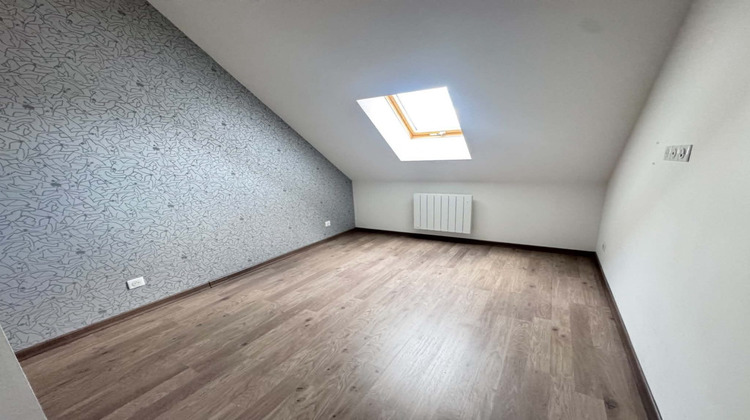 Ma-Cabane - Location Appartement Désertines, 92 m²