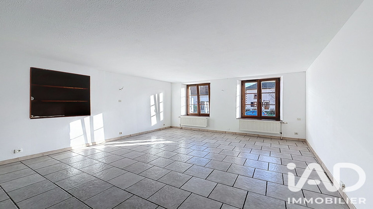 Ma-Cabane - Location Appartement Desseling, 117 m²