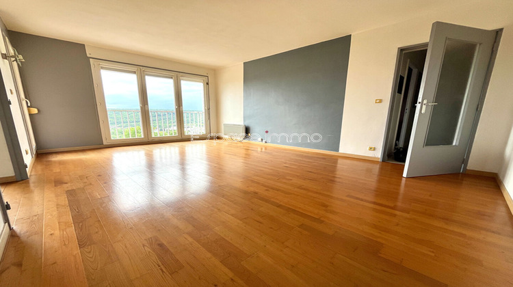 Ma-Cabane - Location Appartement DEVILLE-LES-ROUEN, 68 m²