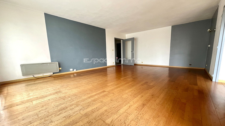 Ma-Cabane - Location Appartement DEVILLE-LES-ROUEN, 68 m²